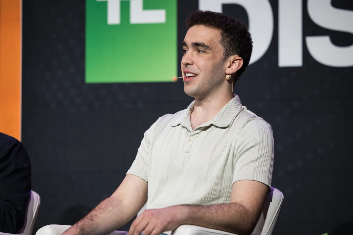 Betrayal in the Boardroom: How a VC Allegedly Weaponized Startup Secrets in the Campus Social App War