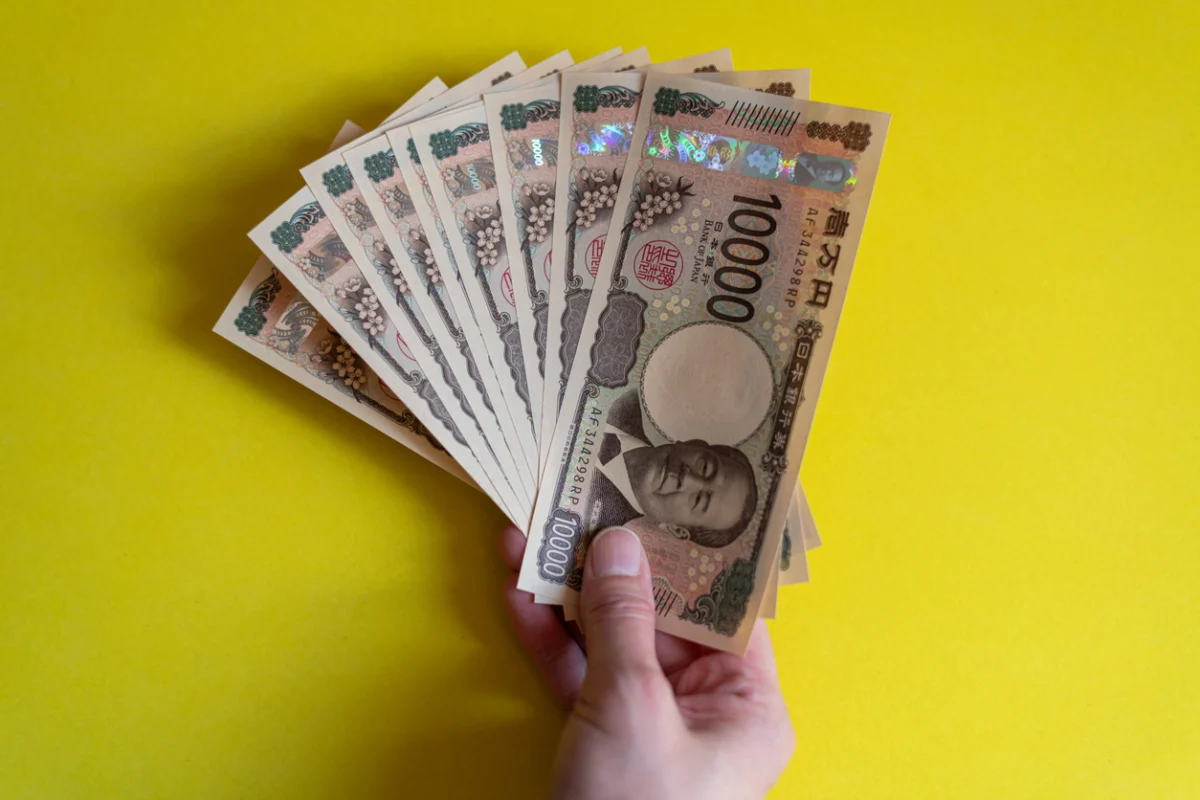 USD/JPY Under Pressure: Yen Gains Temporary Reprieve on Tokyo Inflation Data, But Macro Headwinds and Technical Hurdles Loom